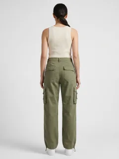 Flexible Utility Style Multi Pocket Look Women's Multi Pocket Cargo Pants