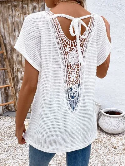 Refined Round-Neck Short-Sleeve Lace-Detail T-Shirt