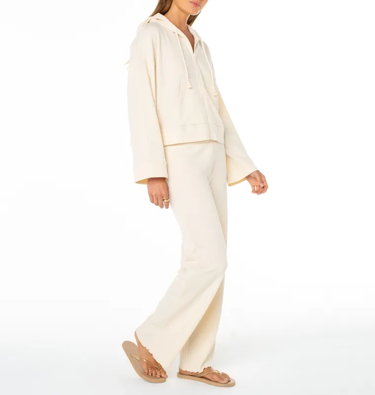 Soft Minimal Woven Top