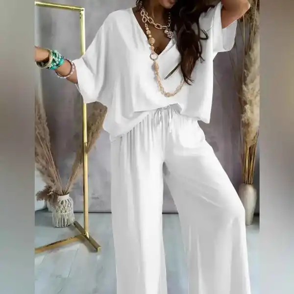 Lounge Set Flowy V-neck Top & Wide-leg Pants For All Party