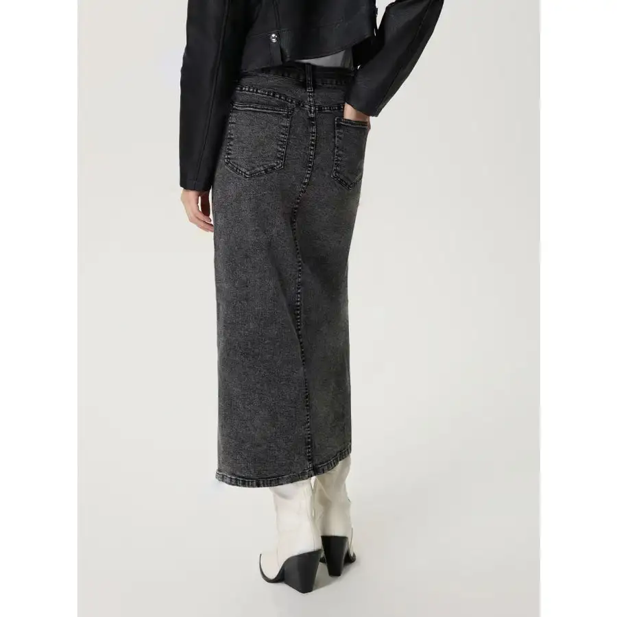 Everyday Slit Midi Denim Skirt with Pockets