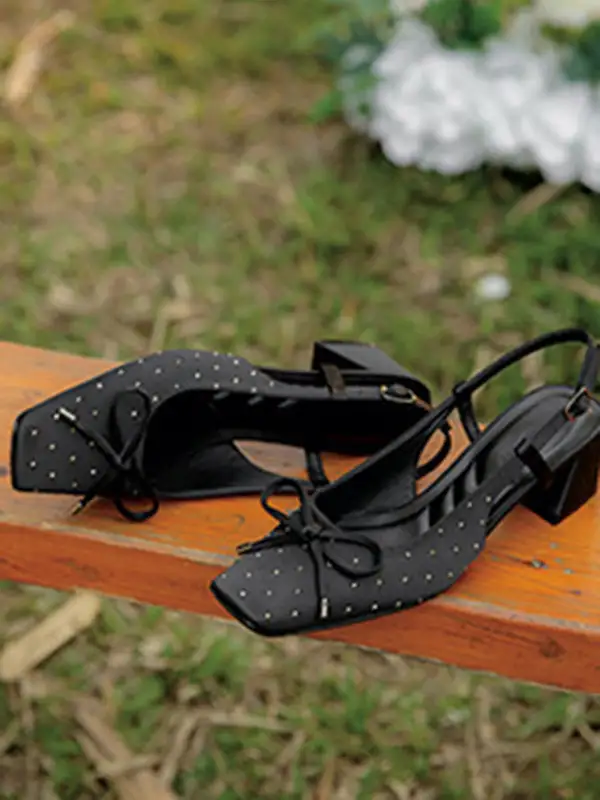 Buckle Rhinestone Panel Detail Square-Toe Slingback Heeled Sandals