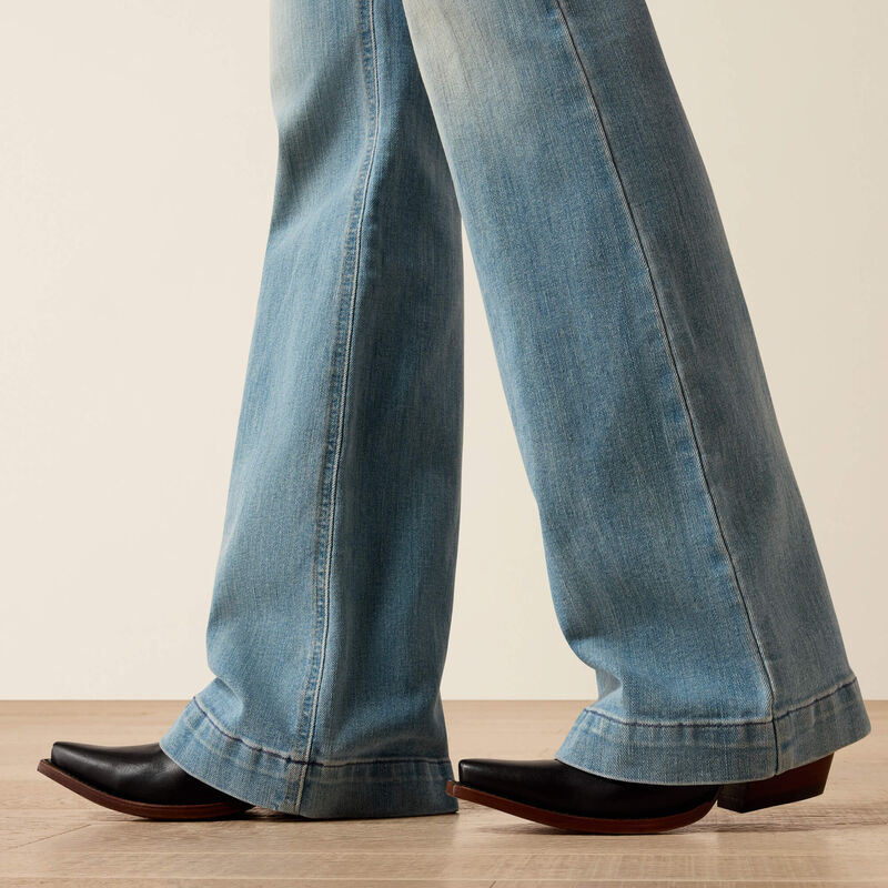 Women's Slim High Rise Jeans