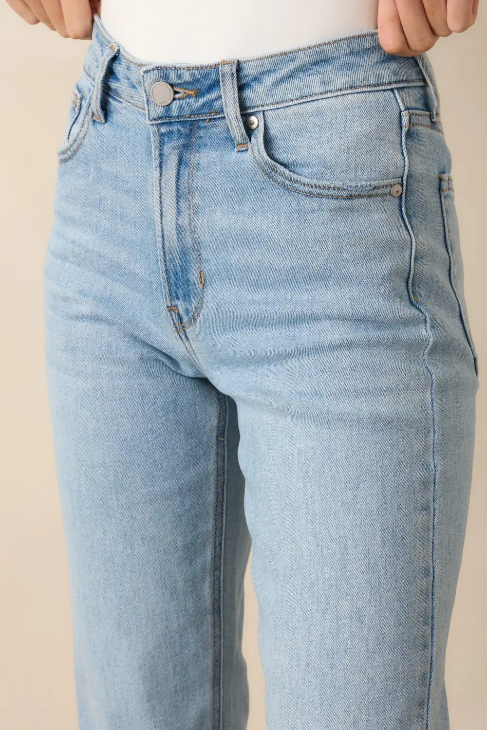 Light Wash Straight Leg Jeans