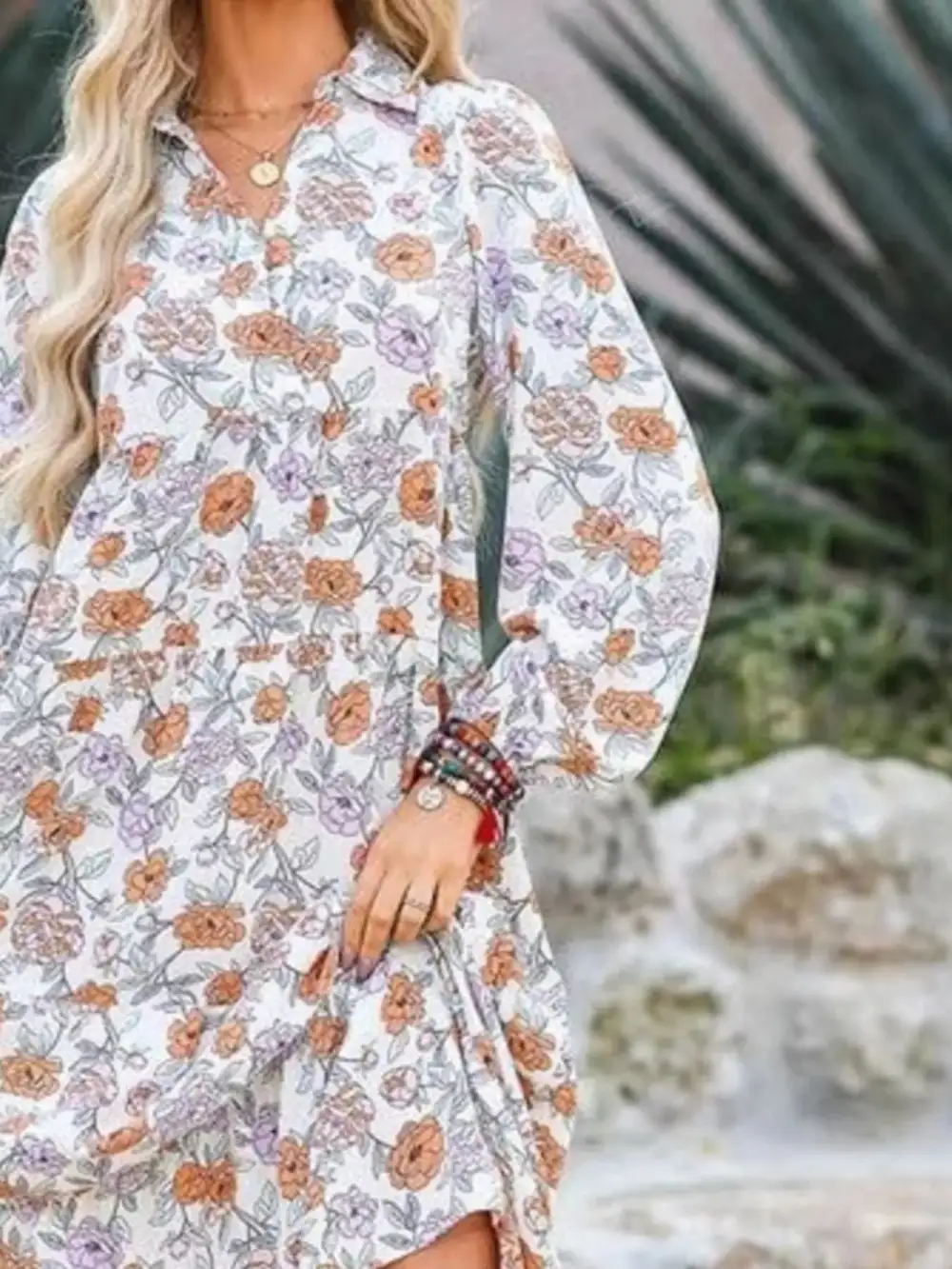 Textured Detail Floral Printed Midi Dress