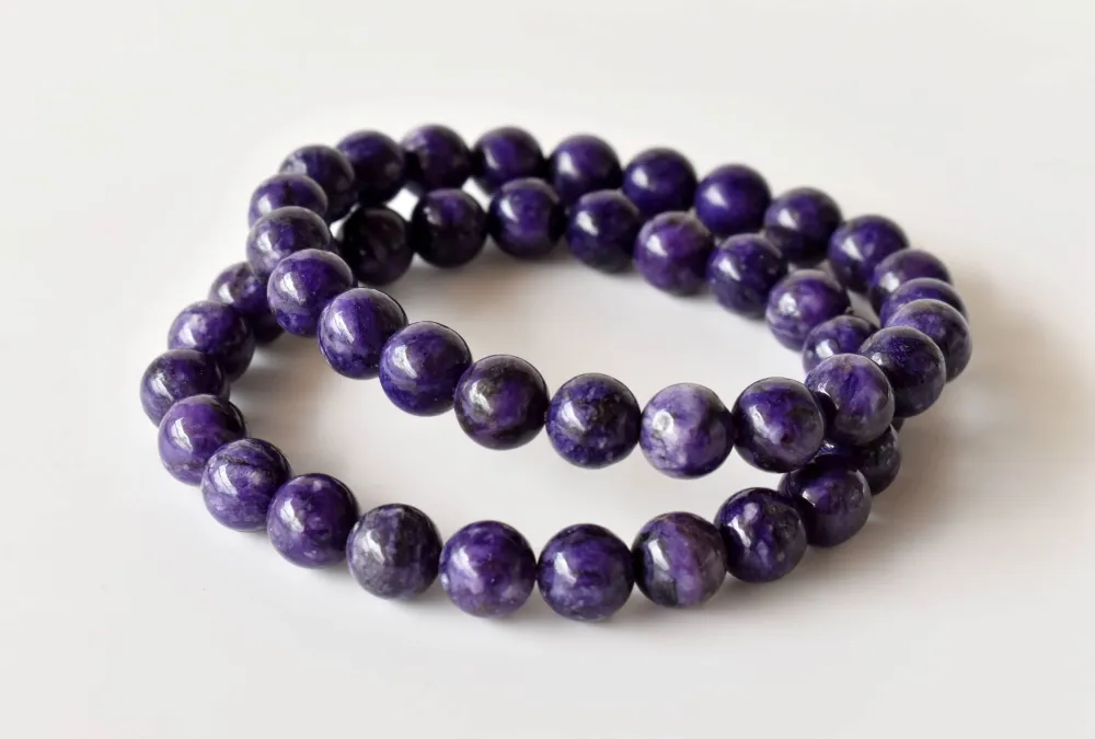 Minimal Charm Bracelet Detail Purple