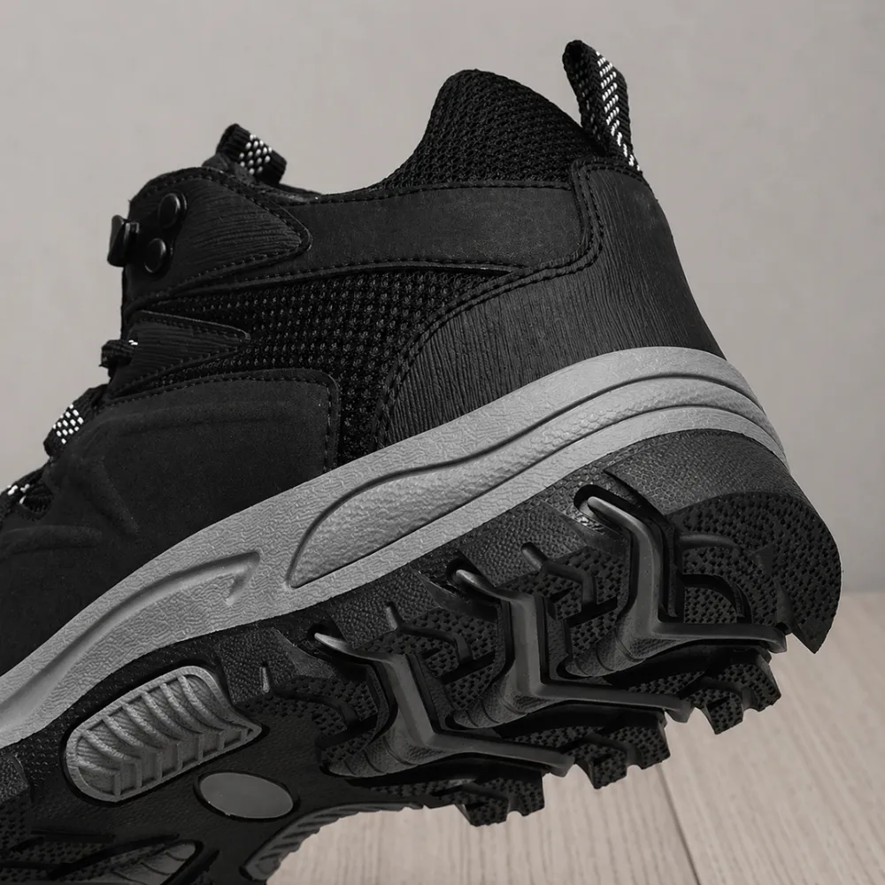 Outdoor Hiking Sneakers