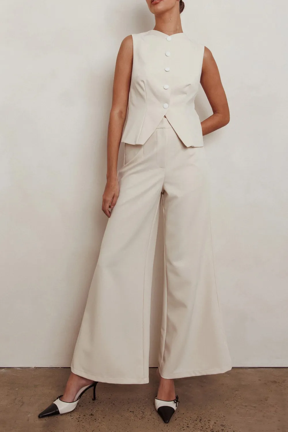 Simple And Versatile Loose Flared Women's Trousers
