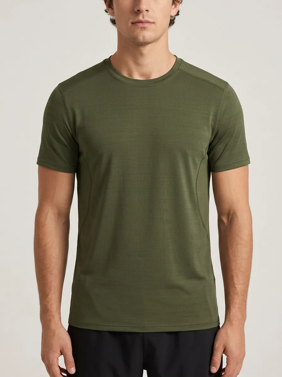 Men's Athletic Mesh Textured Contrast-Panel Graphic Sport Crewneck T-Shirt