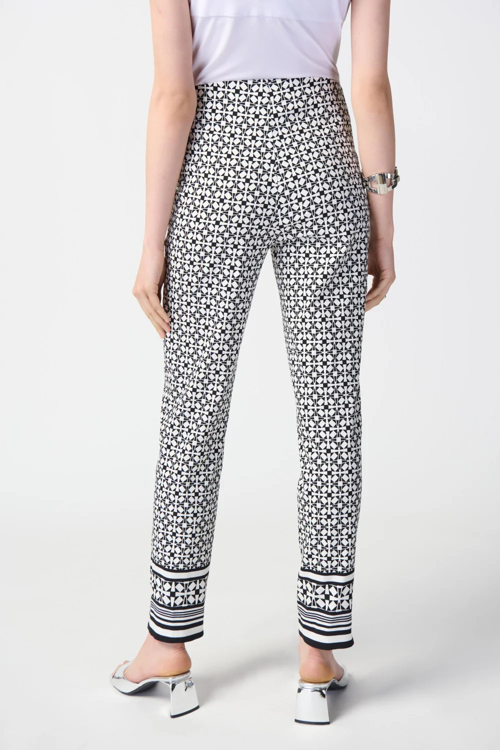 Black and White Geometric Print Leggings