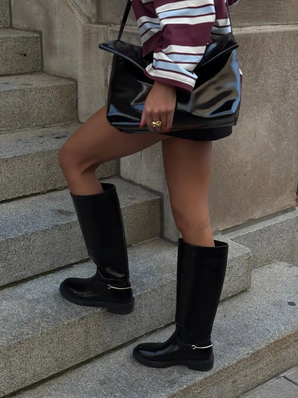 Classic Riding Round-Toe Knee-High Boots