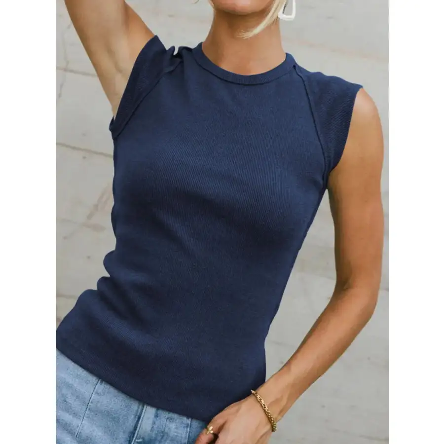 Simple Round Neck T-shirt
