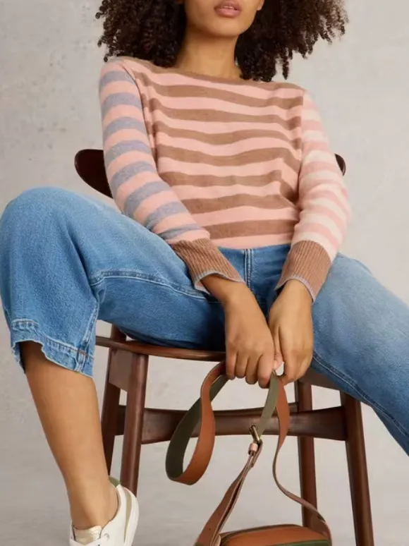 Long Sleeve V-Neck Jumper