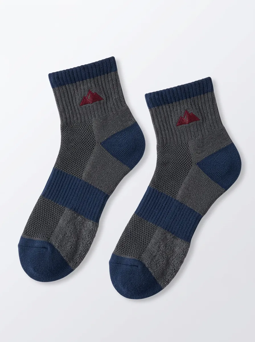 Men's Embroidered and Printed Mountain Socks