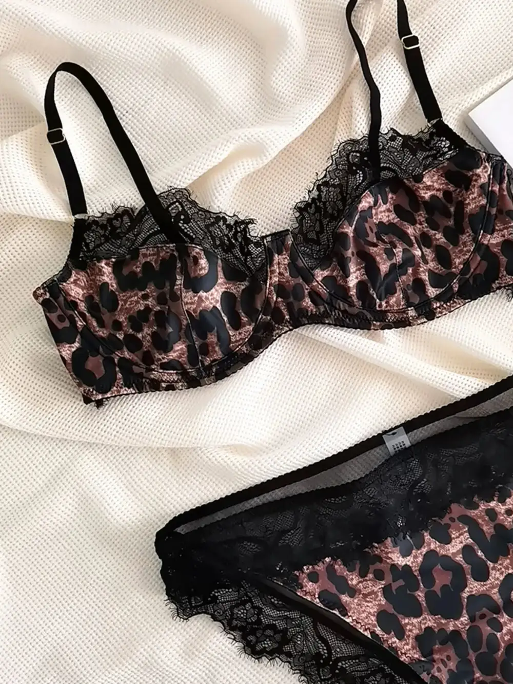 Lace Eyelash Bra
