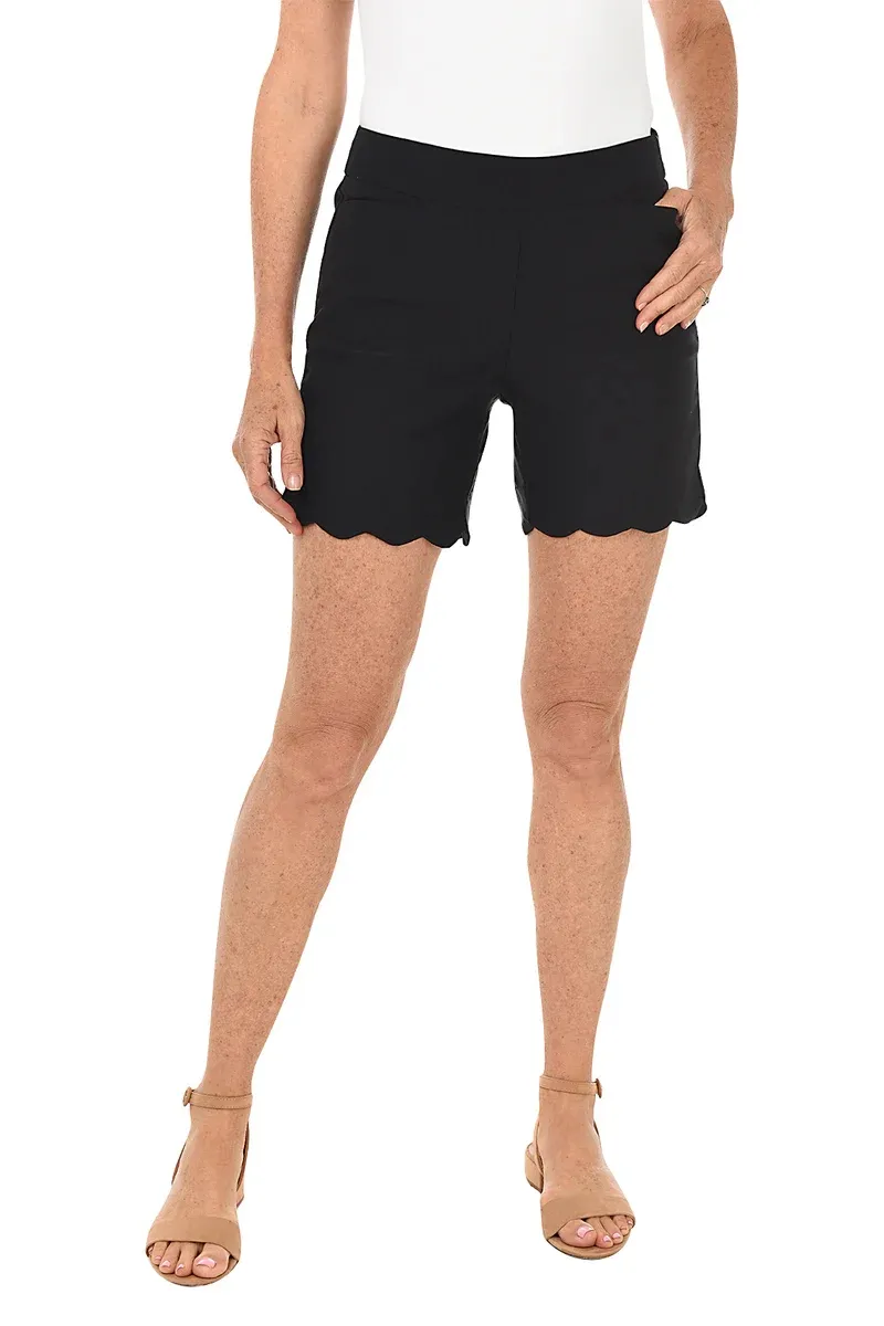 Stretch Scallop Short
