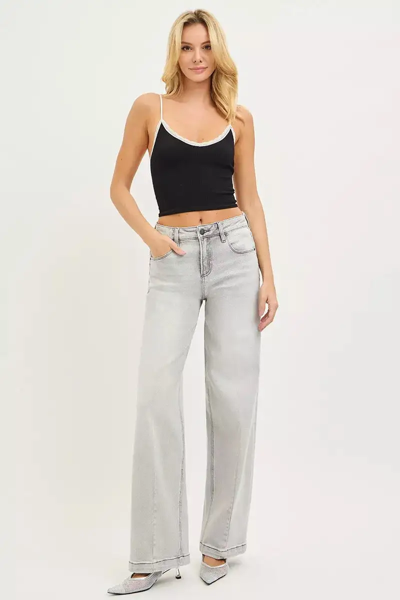 Pocketed Contoured Denim Jeans