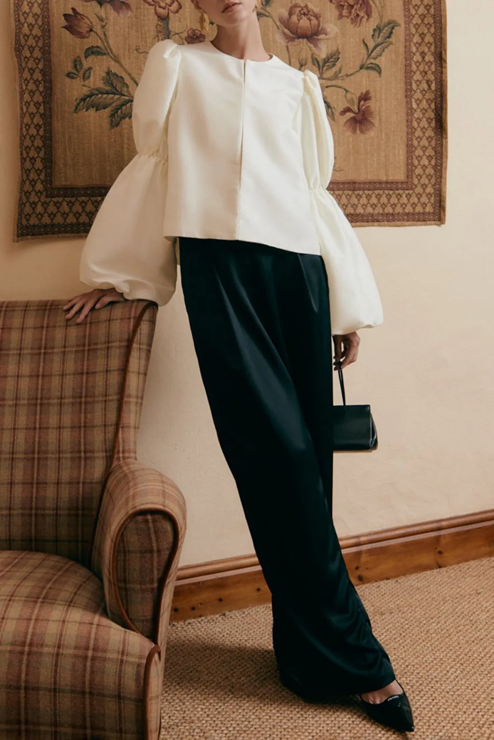 Puff Sleeve Keyhole Neck Blouse