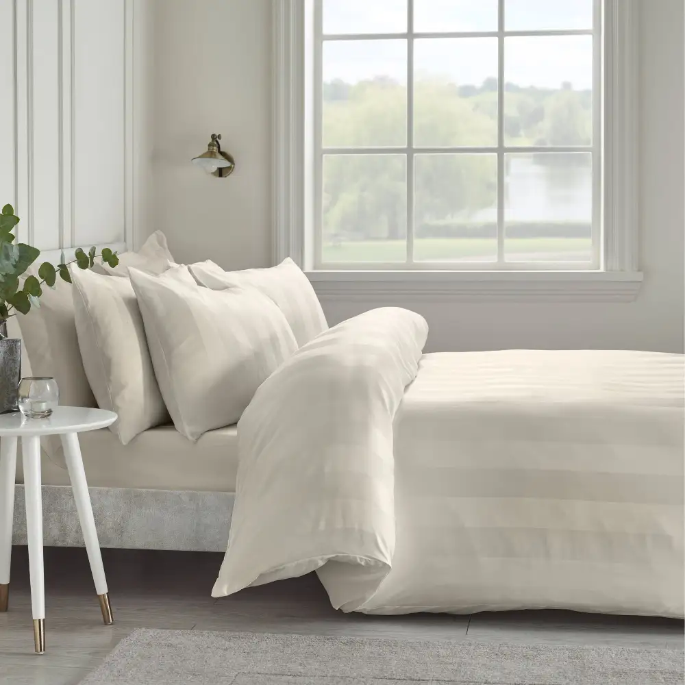 Modern Bedroom Stripe Satin Duvet Cover Set