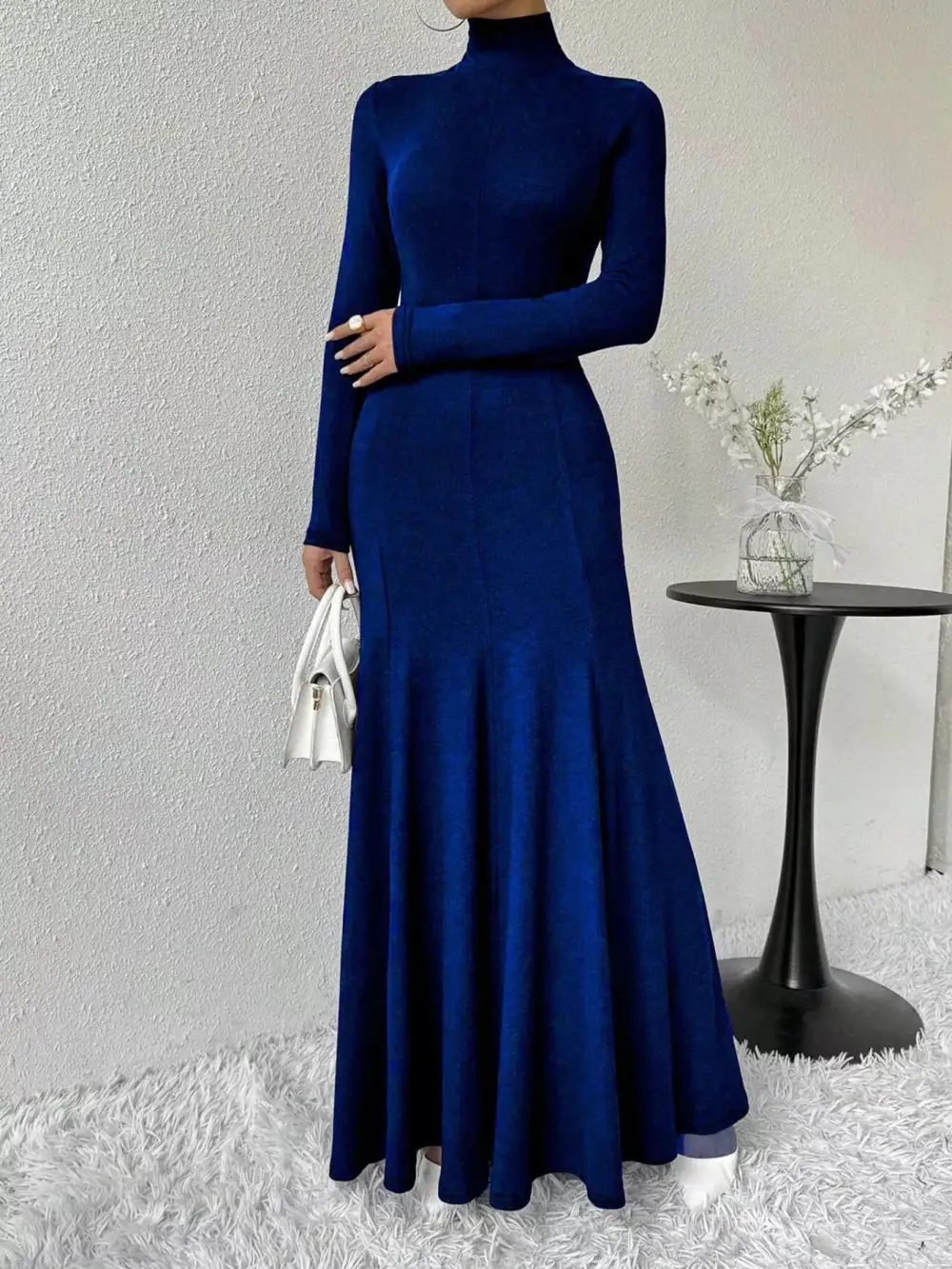 Polished Detail Long Sleeve Maxi Dress