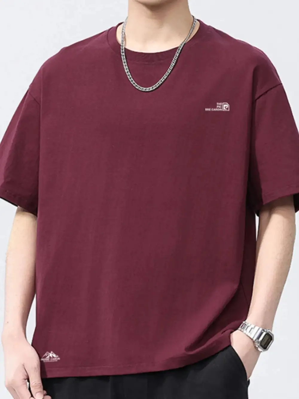Clean Look Round Neck Short Sleeve T-Shirt