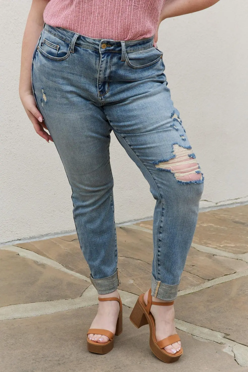 Relaxed Mid Rise Denim Jeans