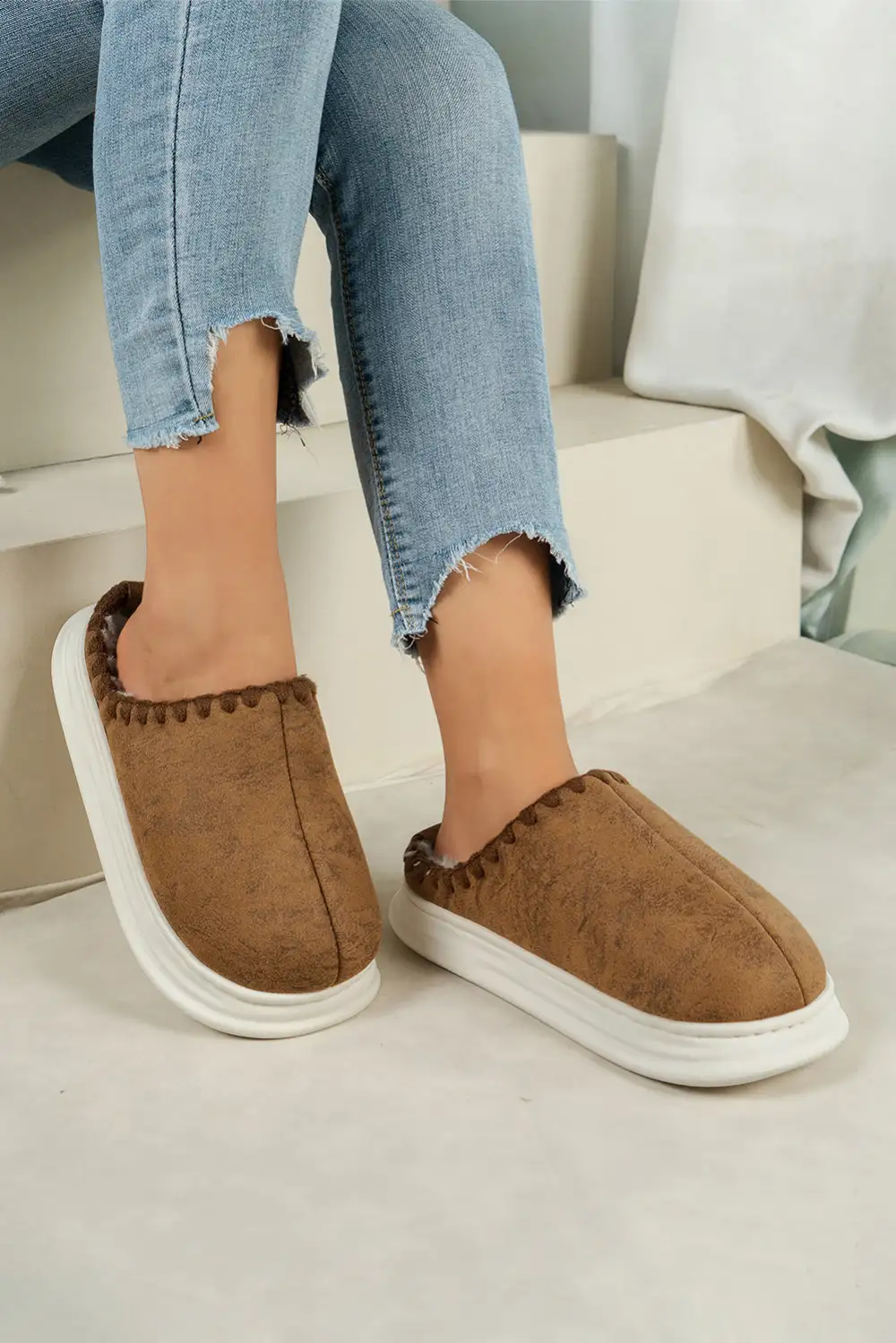 Thick Sole Plush Lined Home Slide Slippers
