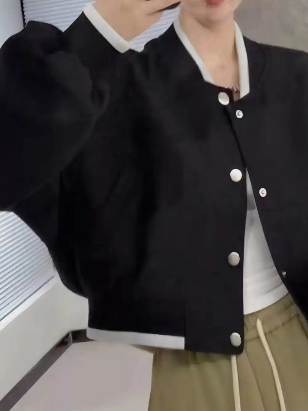 Casual Snap Down Cropped Jacket
