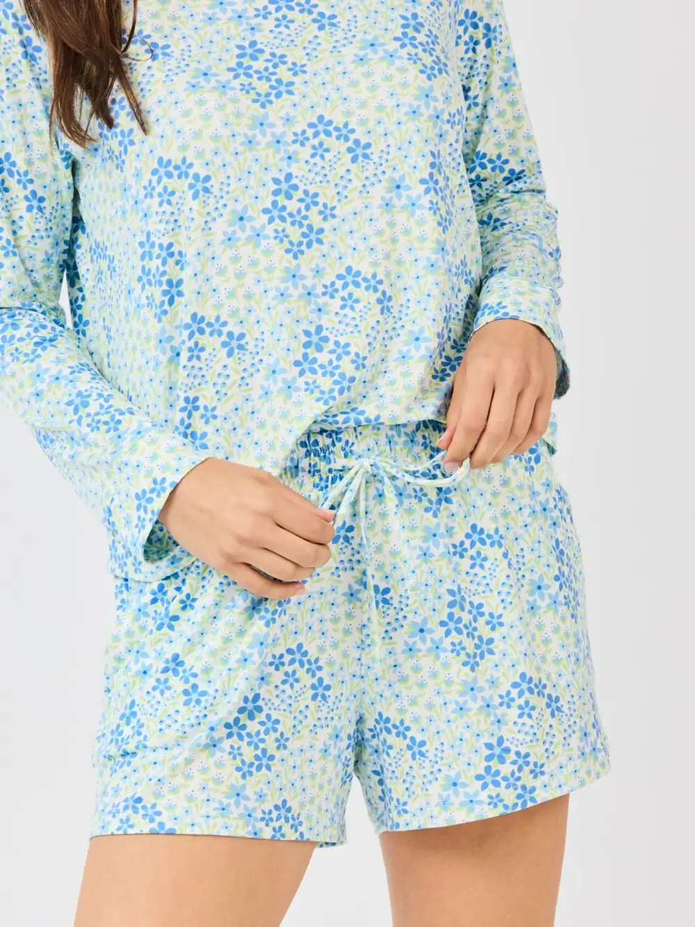 Comfortable Everyday Pajama Set Cherry Blossoms