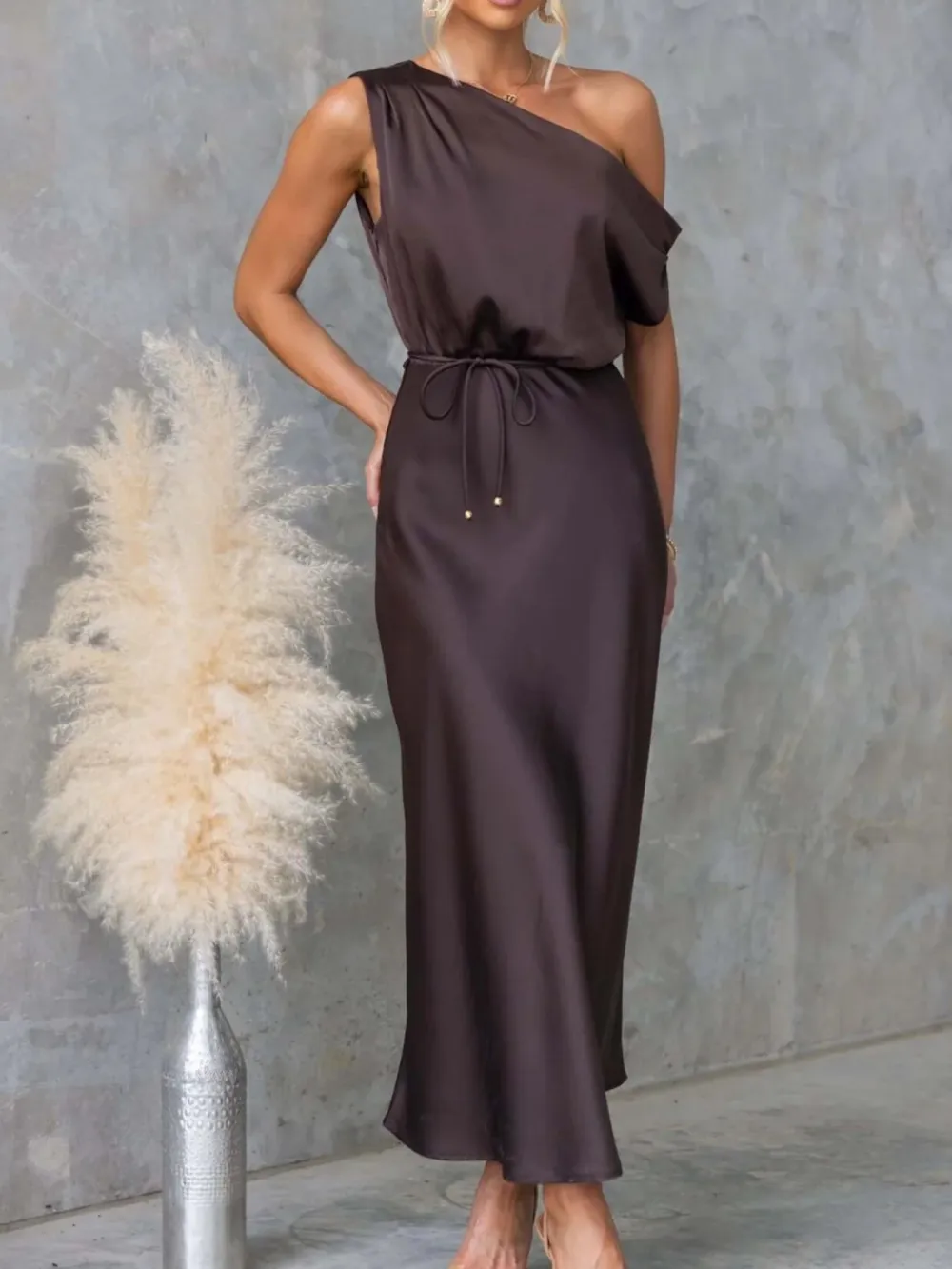 Shoulder Midi Dress