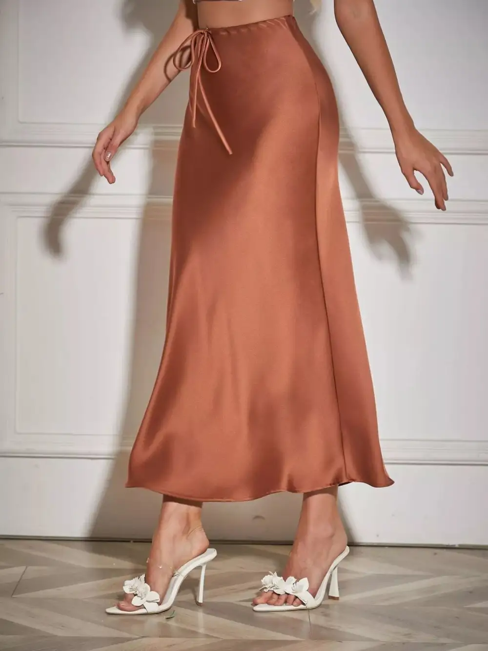Relaxed Satin Midi Skirt