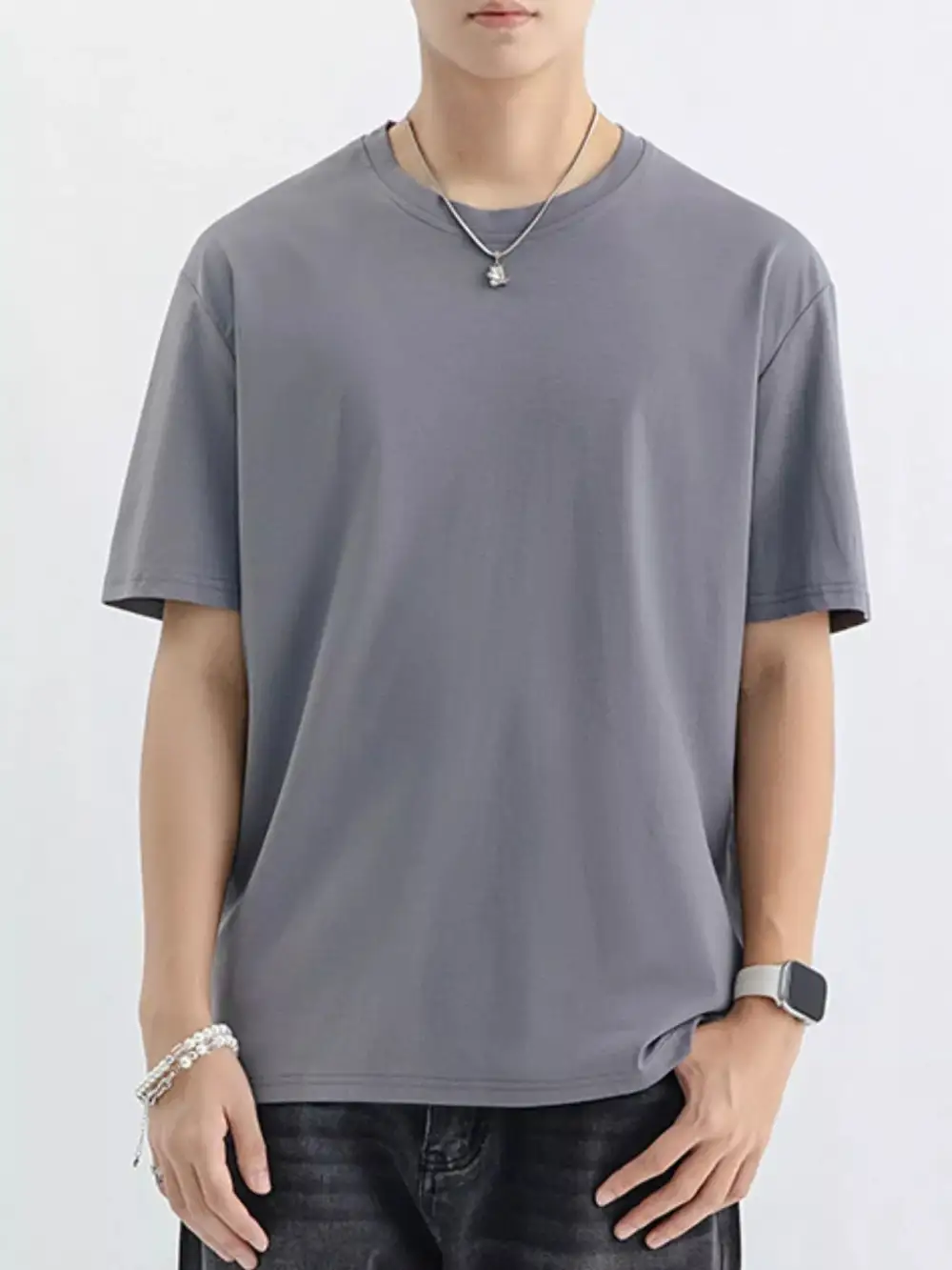Modern Men's Casual T-shirt