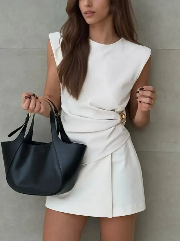 Flexible Round Neck Sleeveless Detail Coordinated Set