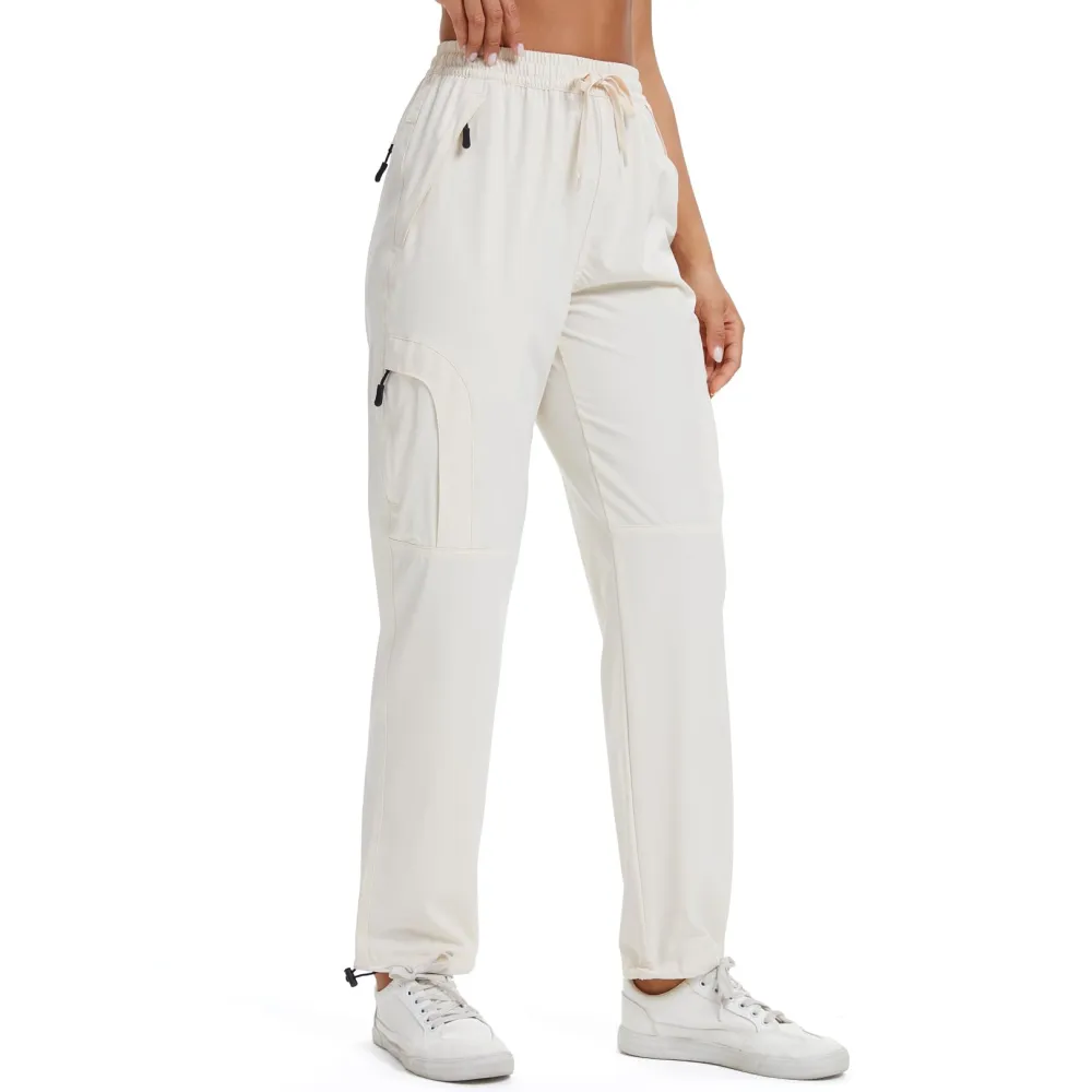 Women‘s Hiking Cargo Pants In White