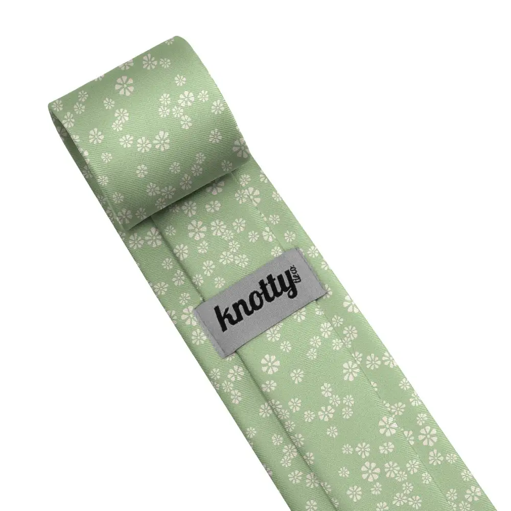 Elegant Floral Statement Necktie