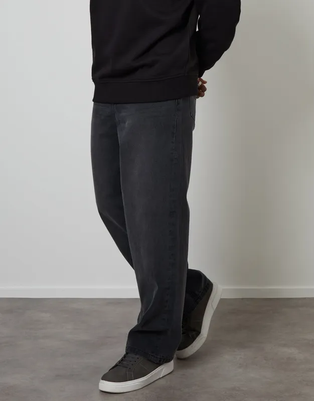 Gray Wash Baggy-Fit Jeans