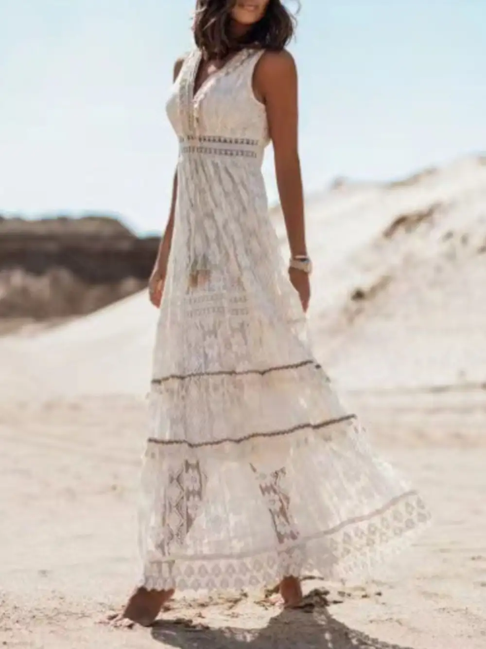 Lace V Neck Sleeveless Maxi Dress