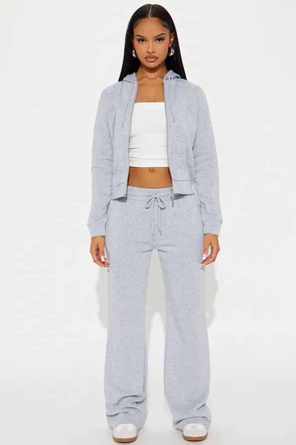 Candace Lounge Set – Sand | Cozy. Chic. Complete.