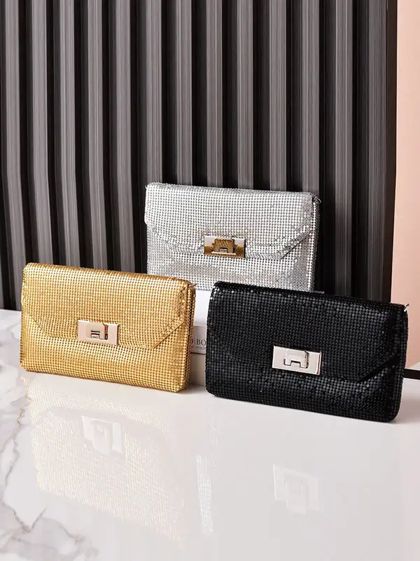 Classic Everyday Shoulder Bag