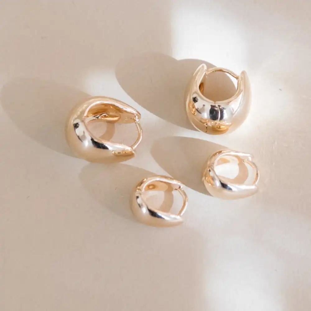 Gentle Slope Hoop Earrings