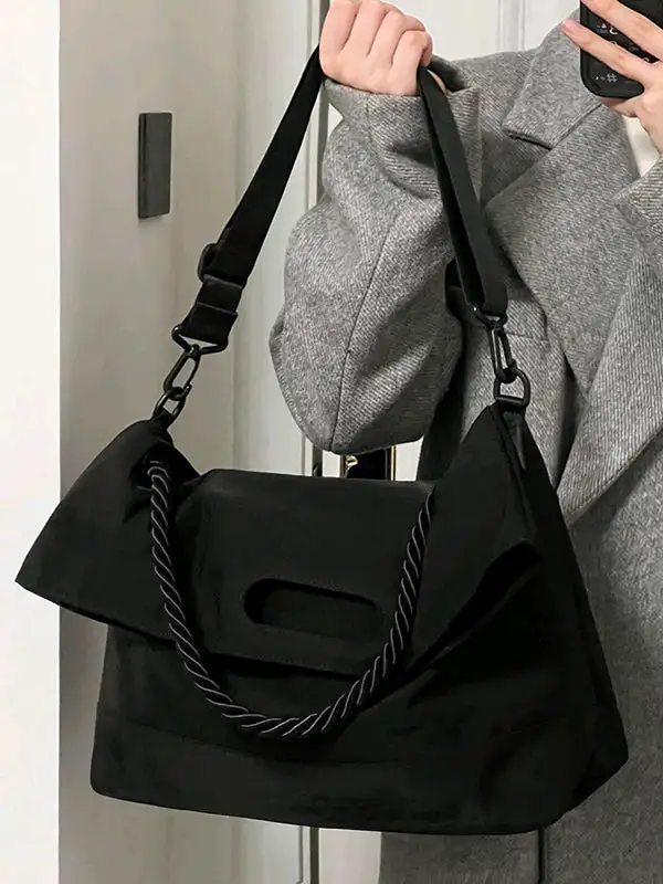 Sleek Everyday Crossbody Bag