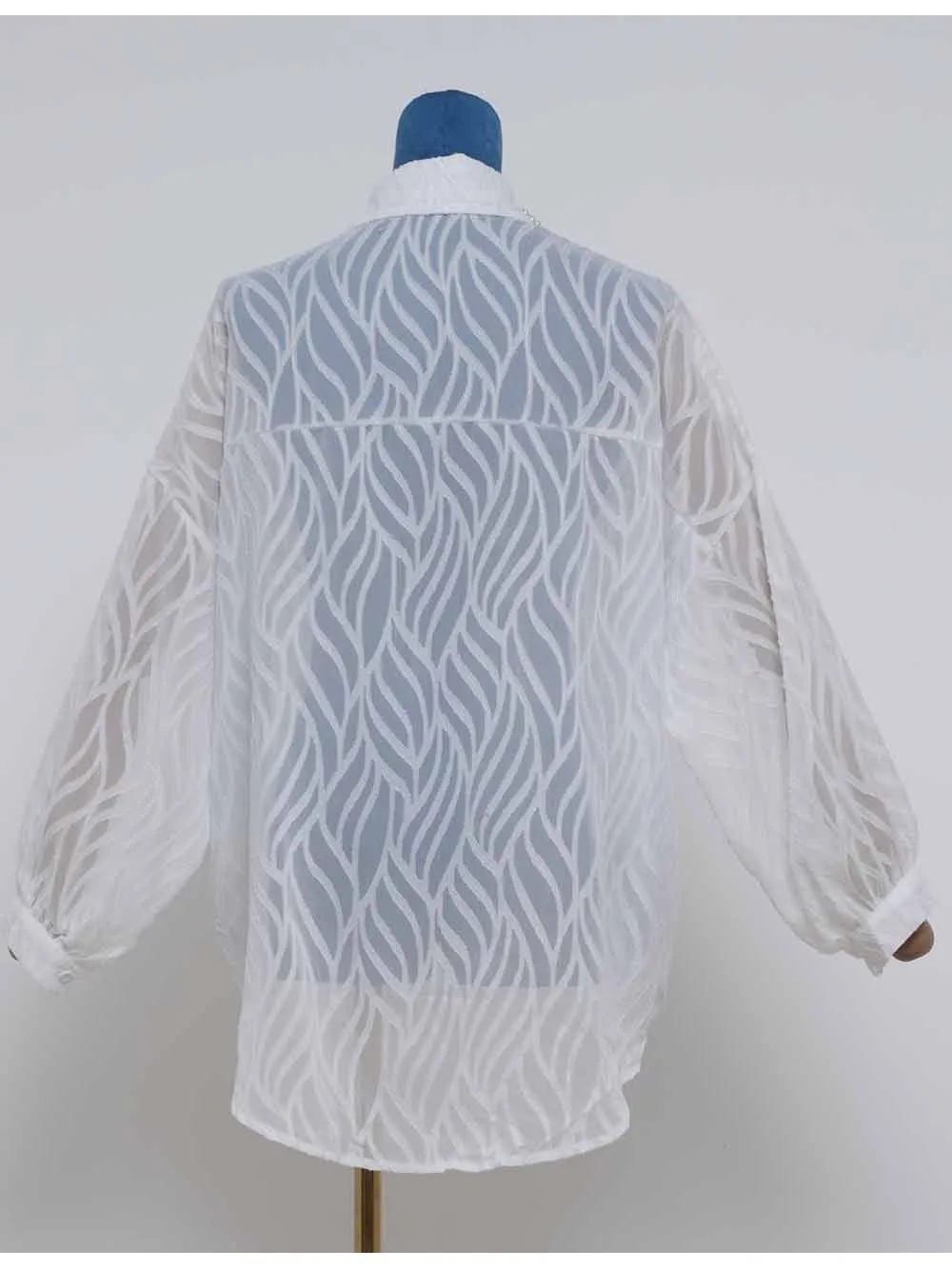 Chic Bead Shirt Collar Lantern Sleeves Jacquard Blouse