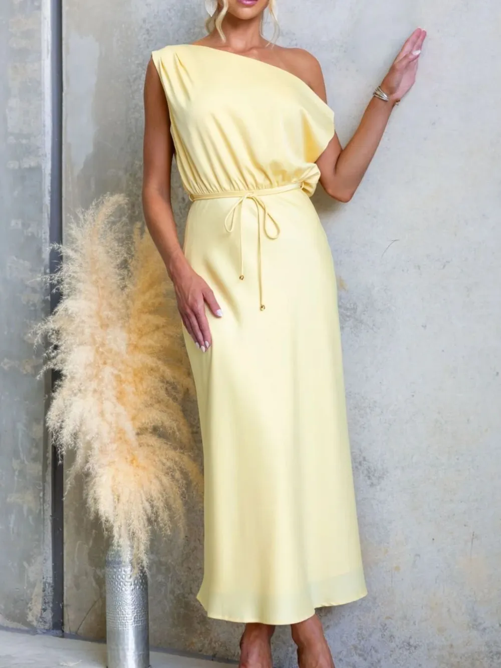 Shoulder Midi Dress
