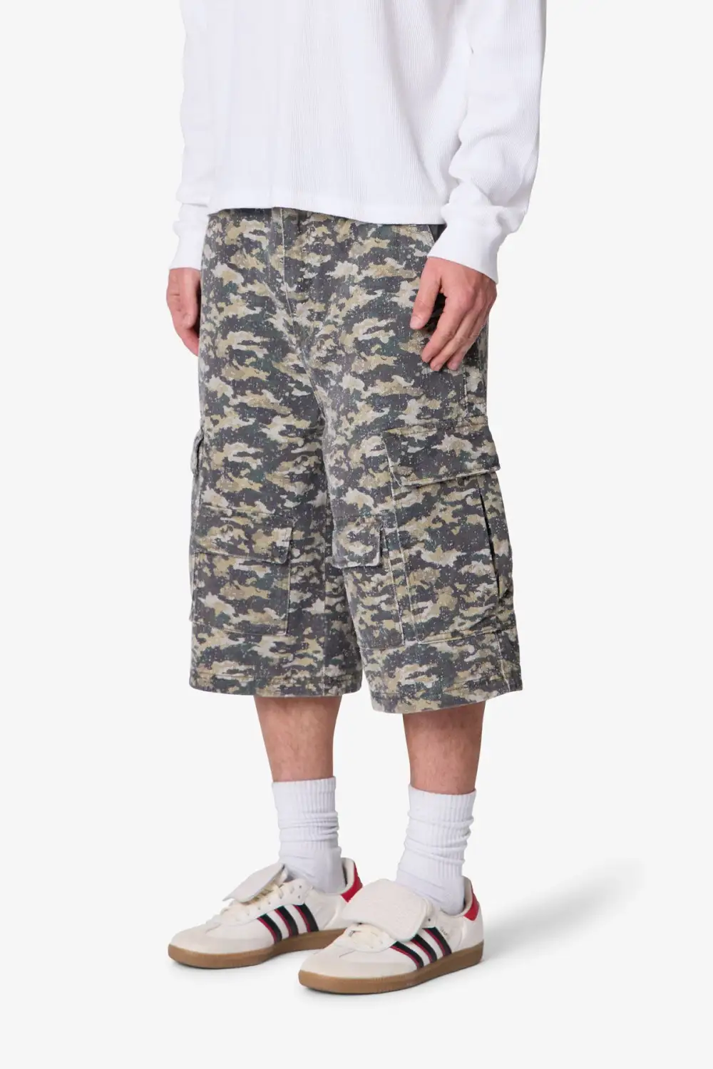 Distressed Ultra Baggy Cargo Shorts