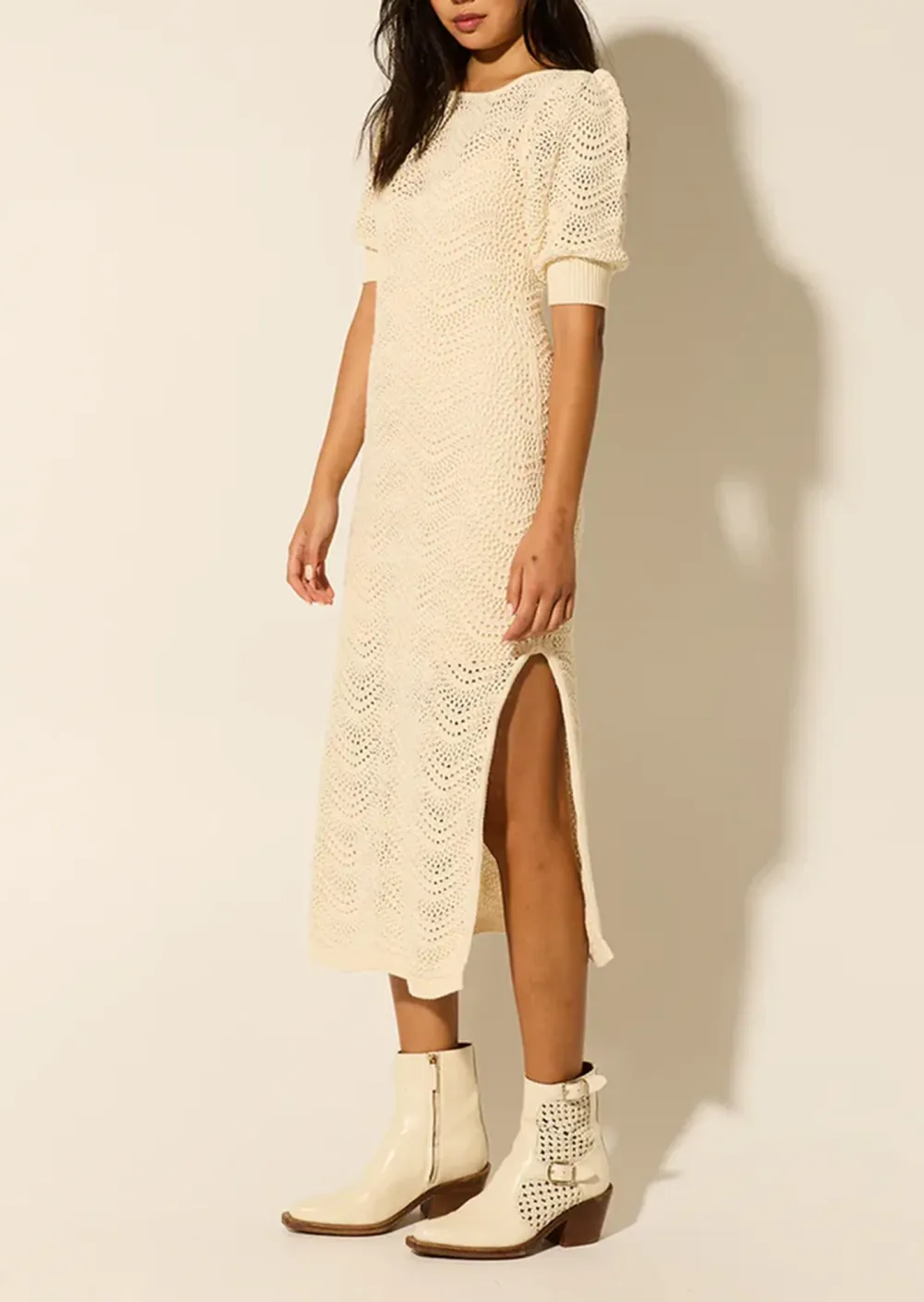 ROUND NECK KNIT MIDI DRESS