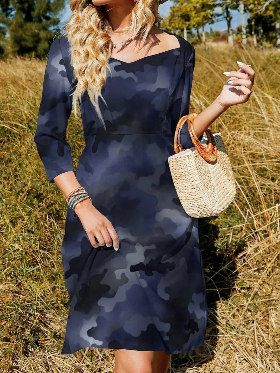 Printed Sweetheart Midi Dress